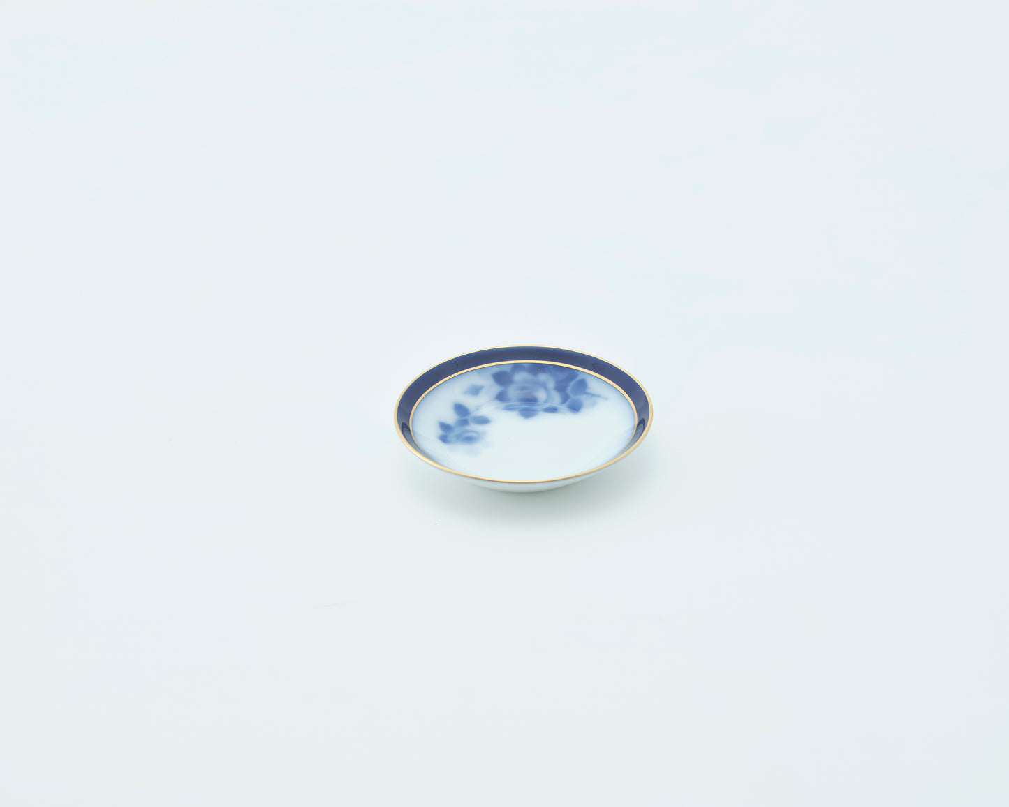 
                  
                    Okura Toen 100th Anniversary Blue Rose Mini Dish
                  
                